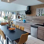 La Vie La La - Maison Et Avec Piscine, Sauna Et Salle De Jeux Casa vacanze Retournac