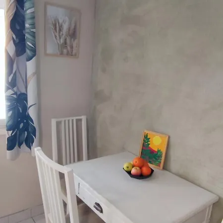 La Vie La La - Maison Et Avec Piscine, Sauna Et Salle De Jeux * Retournac