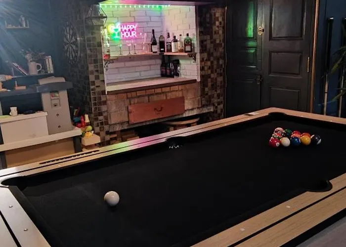 La Vie La La - Maison Et Avec Piscine, Sauna Et Salle De Jeux Retournac