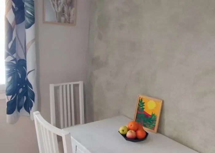 La Vie La La - Maison Et Avec Piscine, Sauna Et Salle De Jeux * Retournac